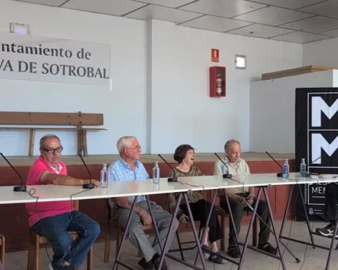 Mesa de la Memoria de La Nava de Sotrobal
